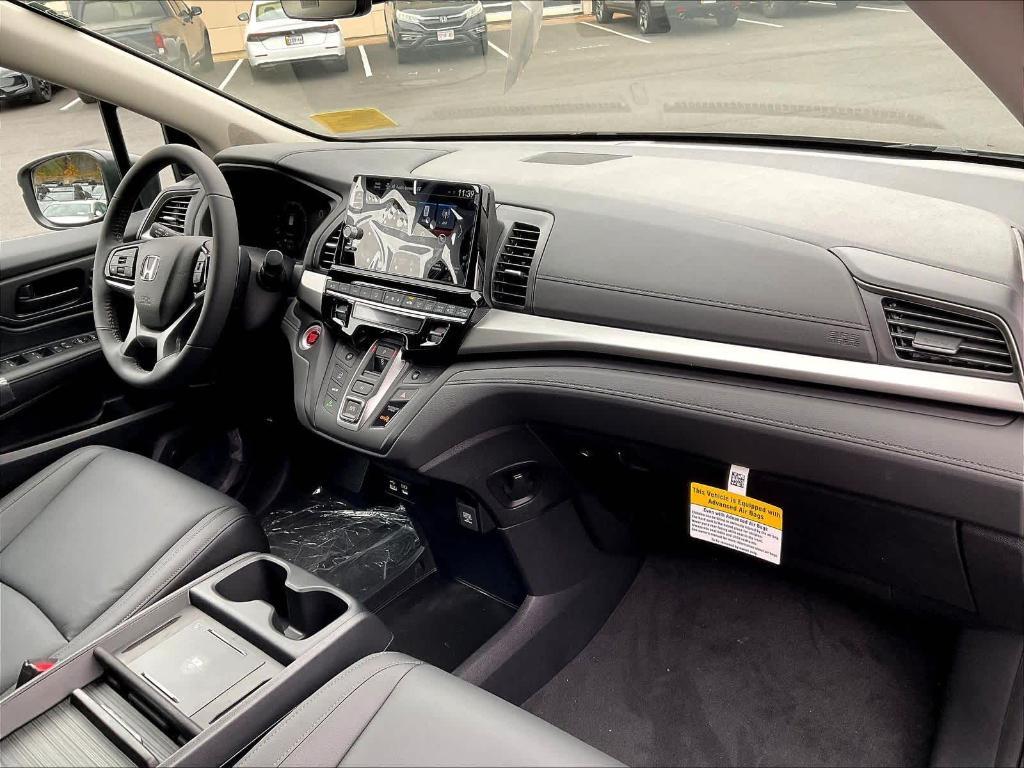 new 2026 Honda Odyssey car, priced at $44,290