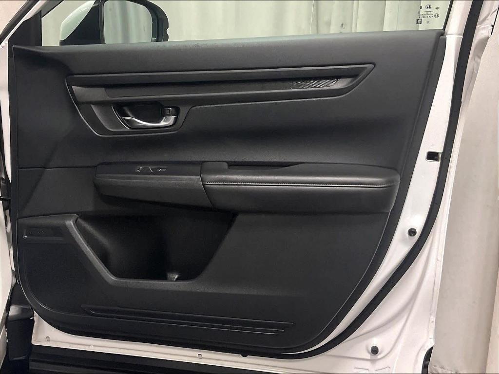 used 2025 Honda CR-V car, priced at $32,150