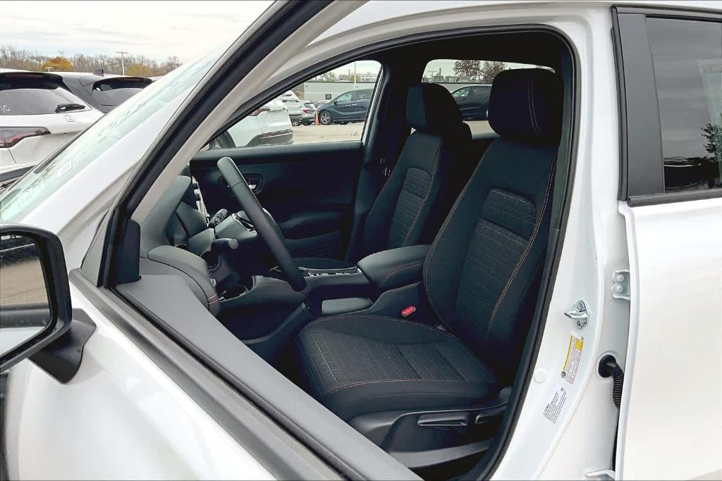 new 2025 Honda HR-V car, priced at $30,850