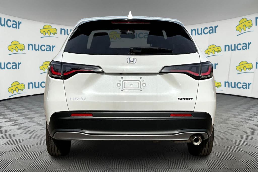 new 2025 Honda HR-V car, priced at $30,850