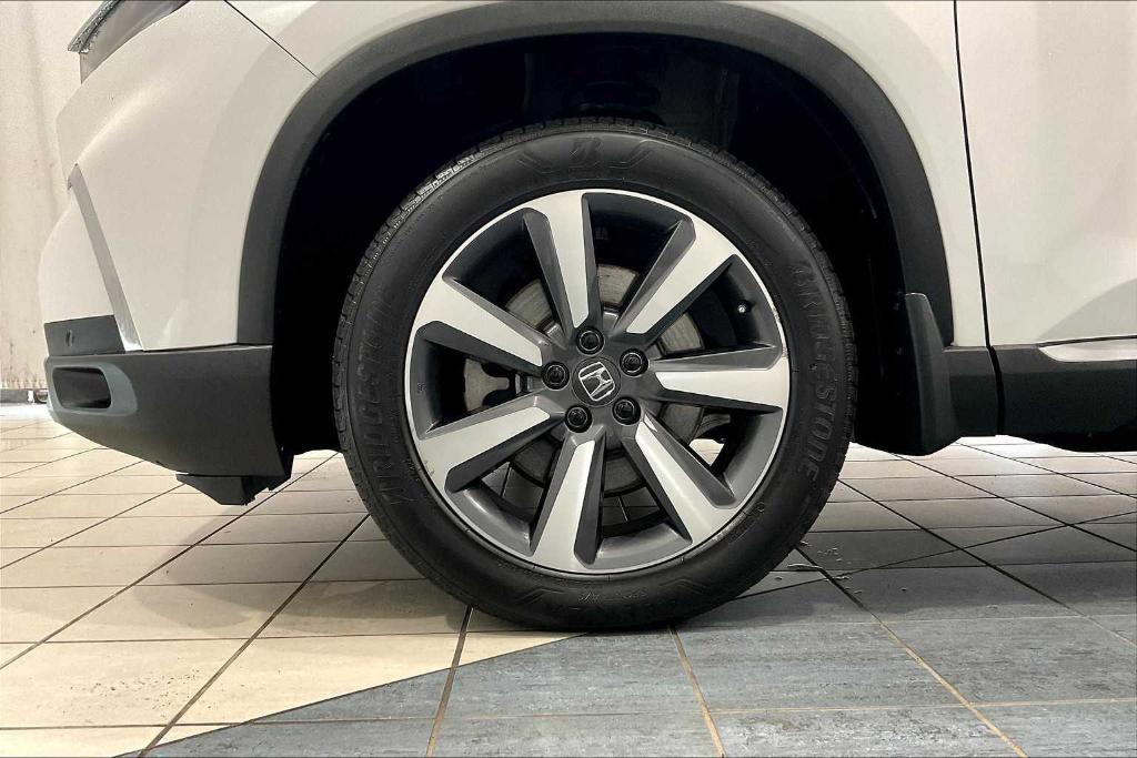 used 2023 Honda Pilot car, priced at $43,500