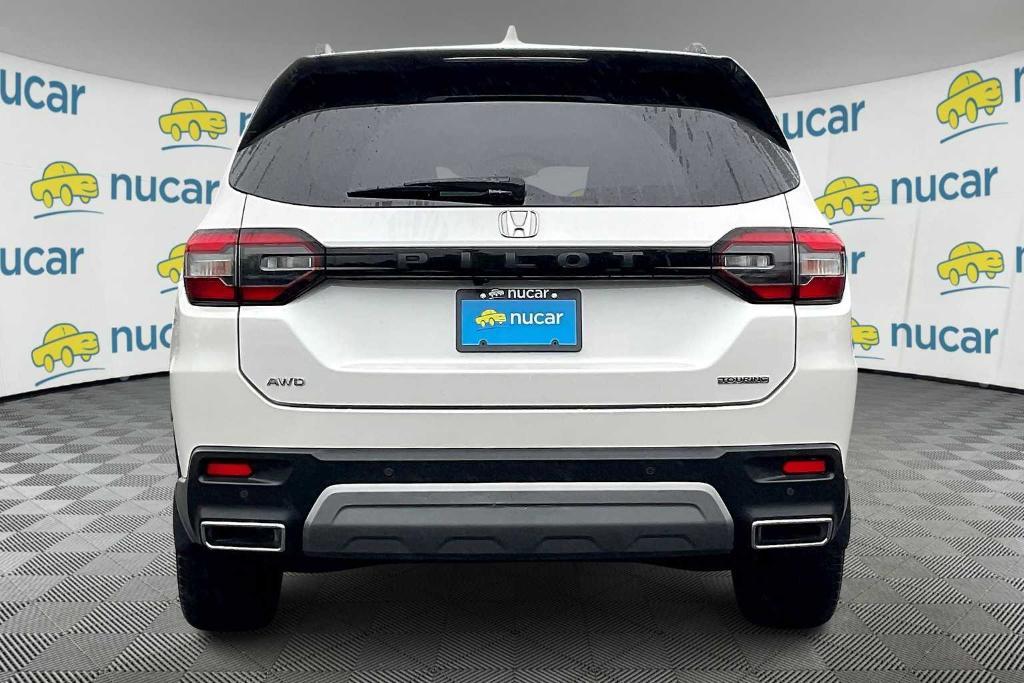 used 2023 Honda Pilot car, priced at $43,500