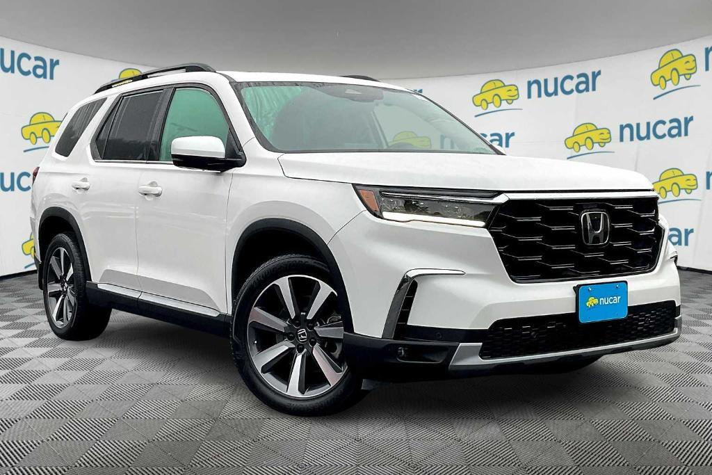 used 2023 Honda Pilot car, priced at $43,500