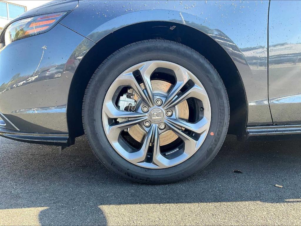 new 2025 Honda Accord Hybrid car, priced at $36,134