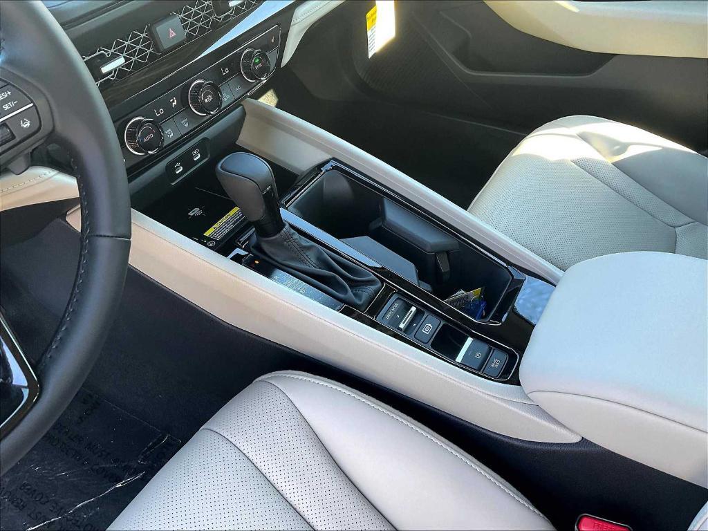 new 2025 Honda Accord Hybrid car, priced at $36,134
