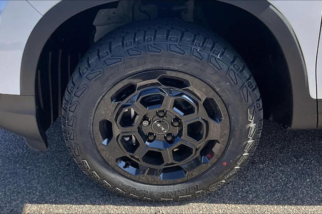 new 2025 Honda Ridgeline car, priced at $49,185