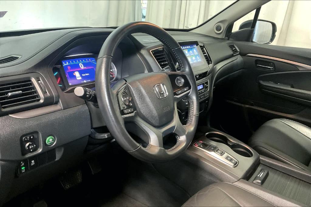 used 2021 Honda Pilot car, priced at $29,900