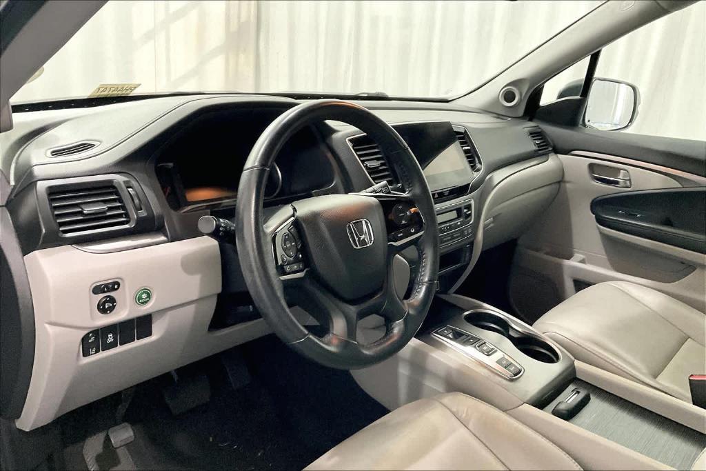 used 2021 Honda Pilot car, priced at $26,800