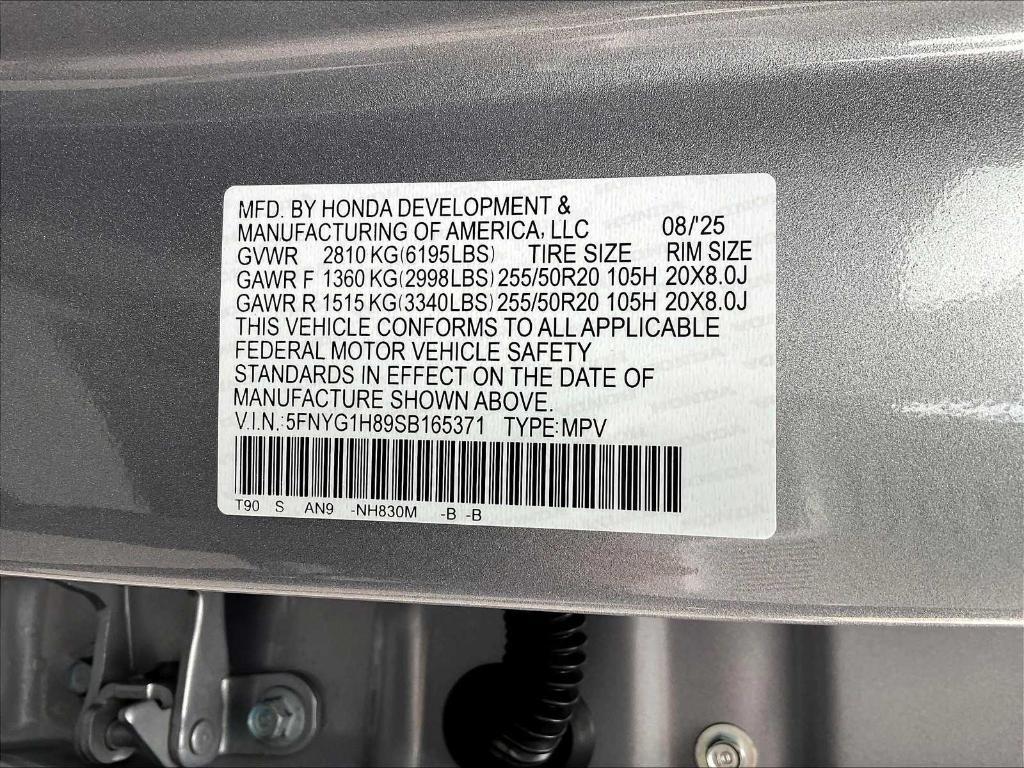 new 2025 Honda Pilot car, priced at $54,575