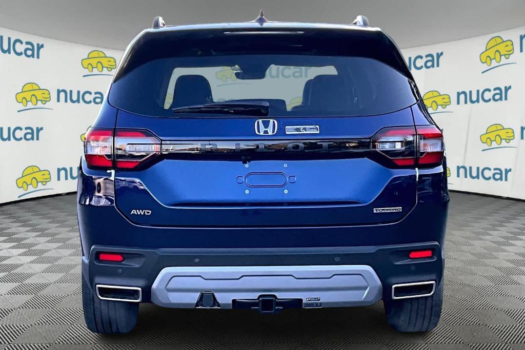 new 2025 Honda Pilot car, priced at $52,715