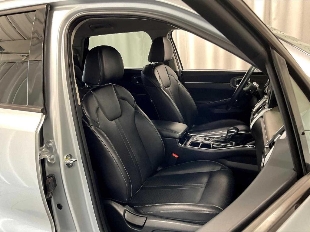 used 2022 Kia Sorento car, priced at $28,750