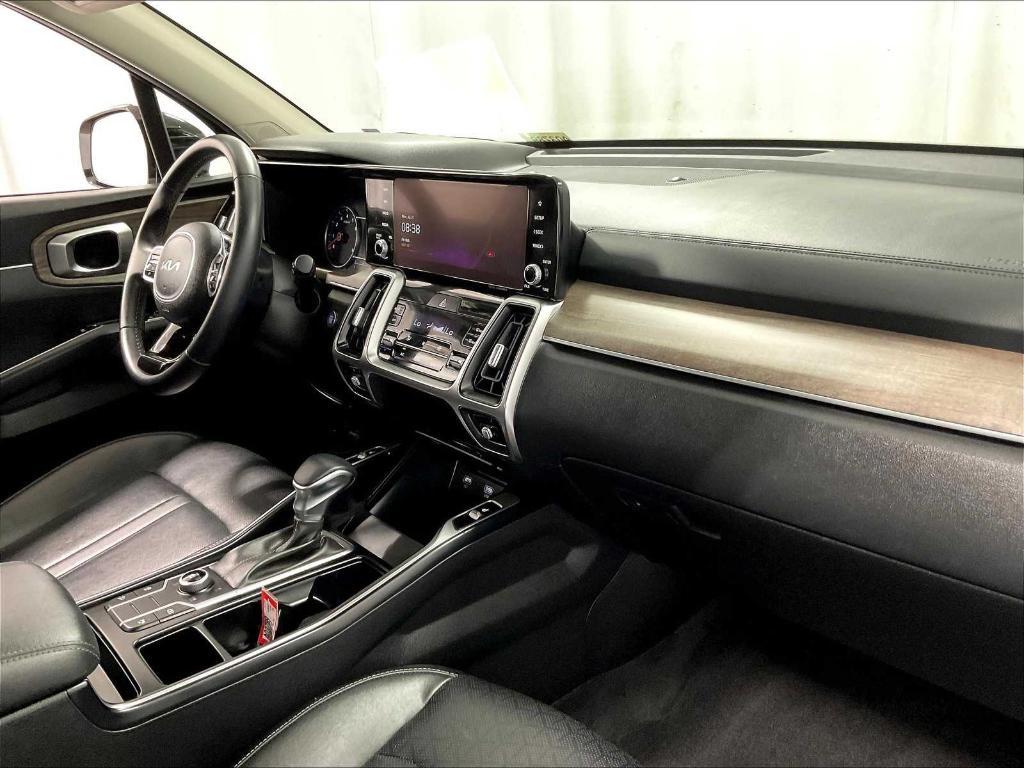 used 2022 Kia Sorento car, priced at $28,750