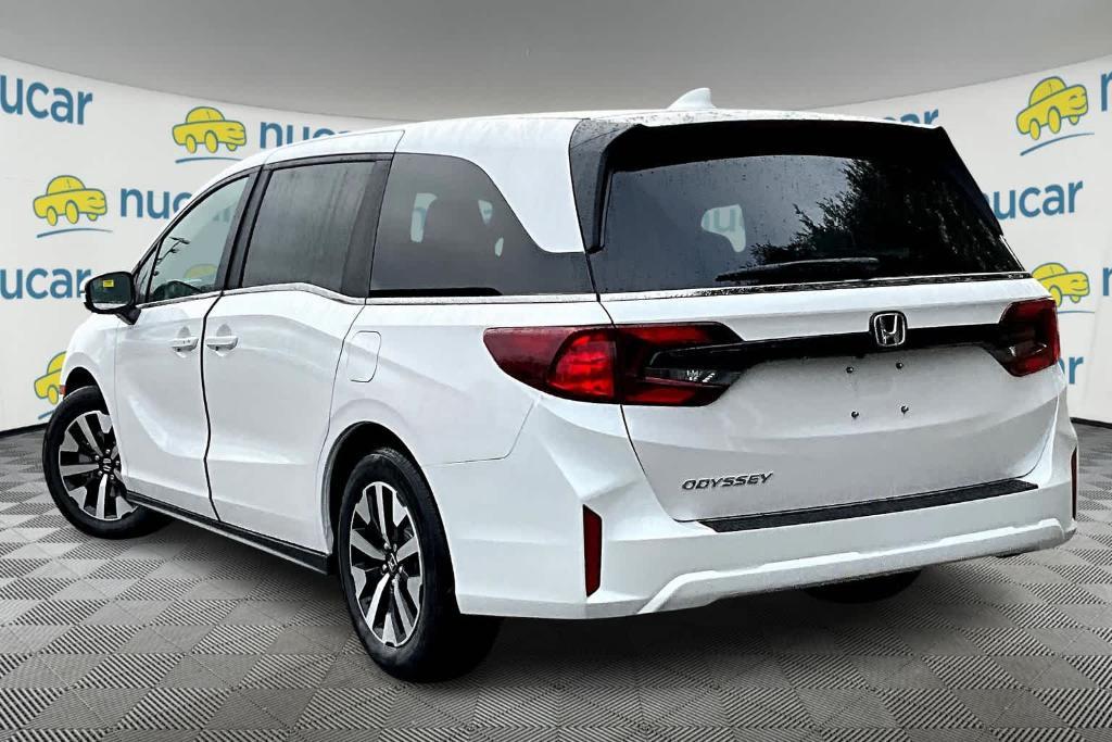 new 2025 Honda Odyssey car, priced at $43,280