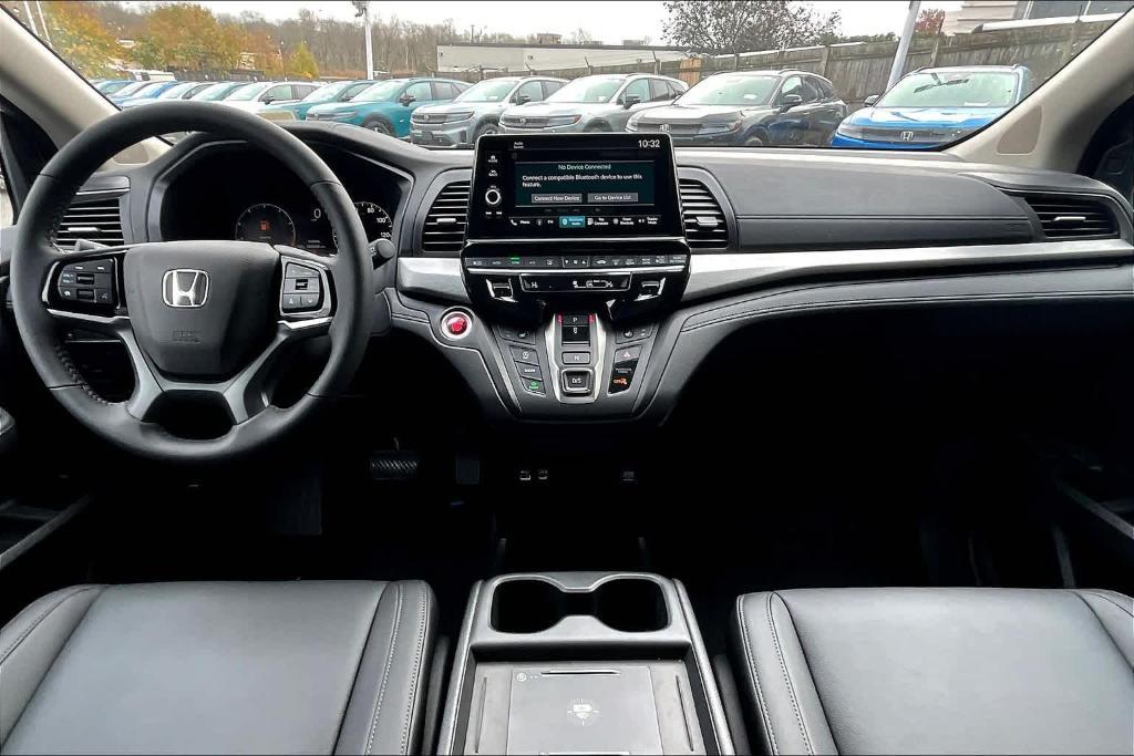 new 2025 Honda Odyssey car, priced at $43,280