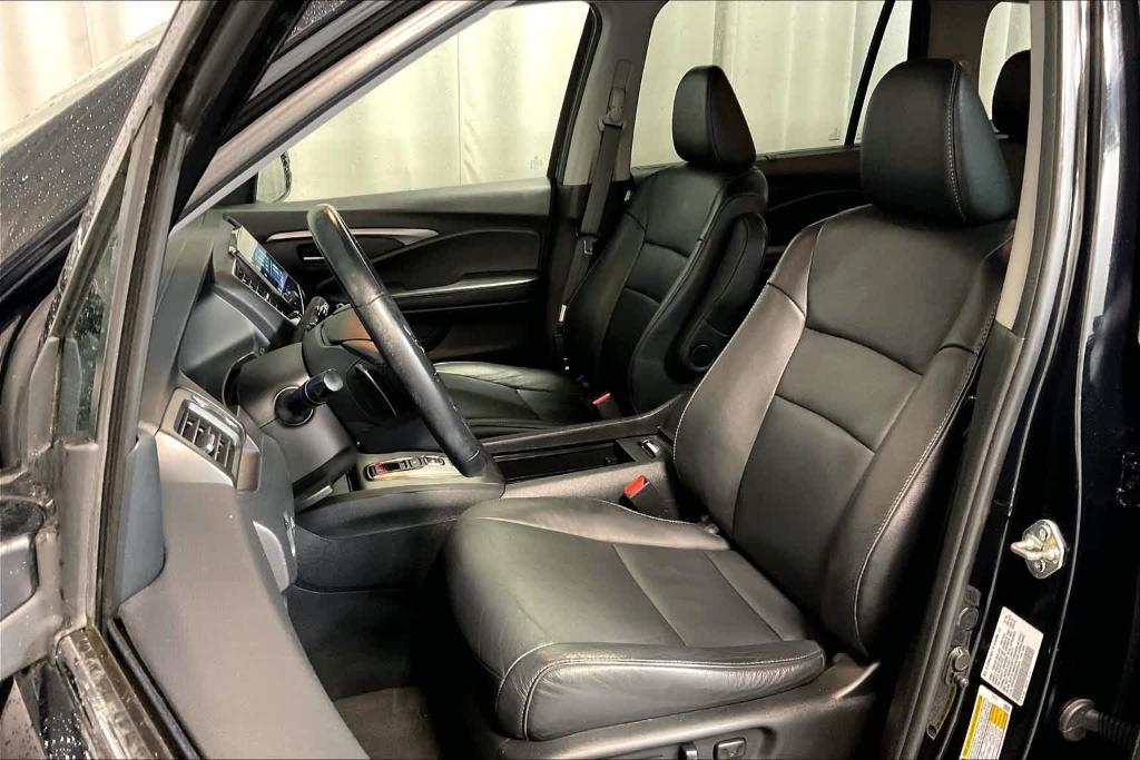 used 2021 Honda Pilot car, priced at $30,700