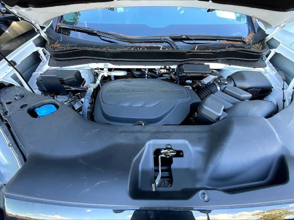 new 2024 Honda Ridgeline car, priced at $39,948