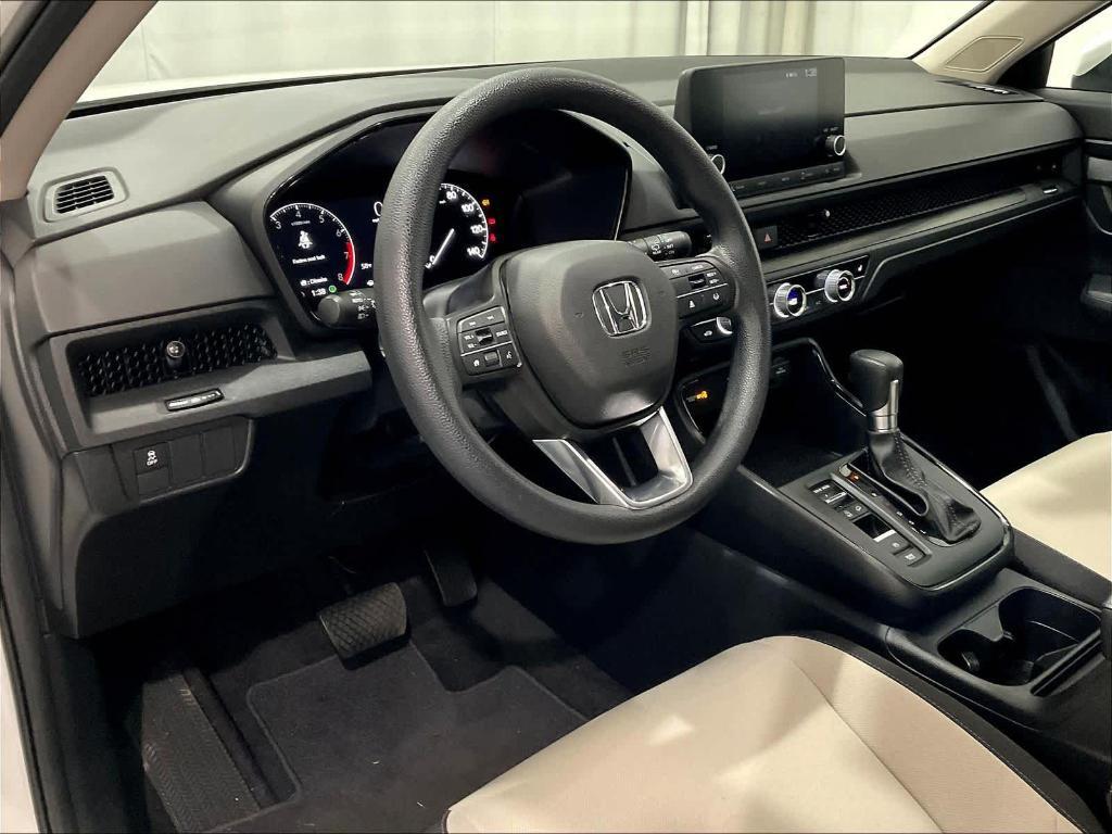 used 2023 Honda CR-V car, priced at $28,950