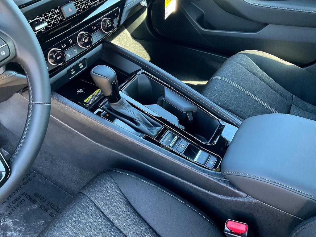 new 2025 Honda Accord Hybrid car, priced at $34,804