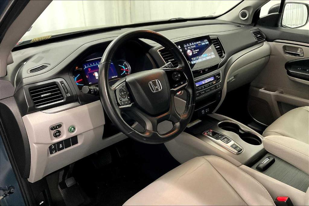used 2021 Honda Pilot car, priced at $29,900