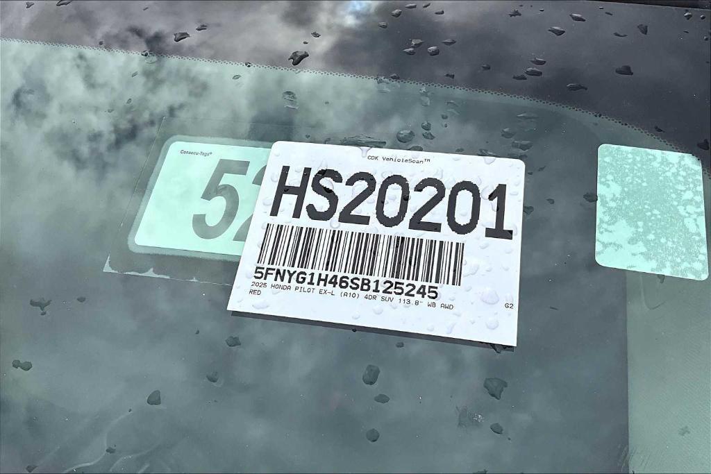 new 2025 Honda Pilot car, priced at $47,505