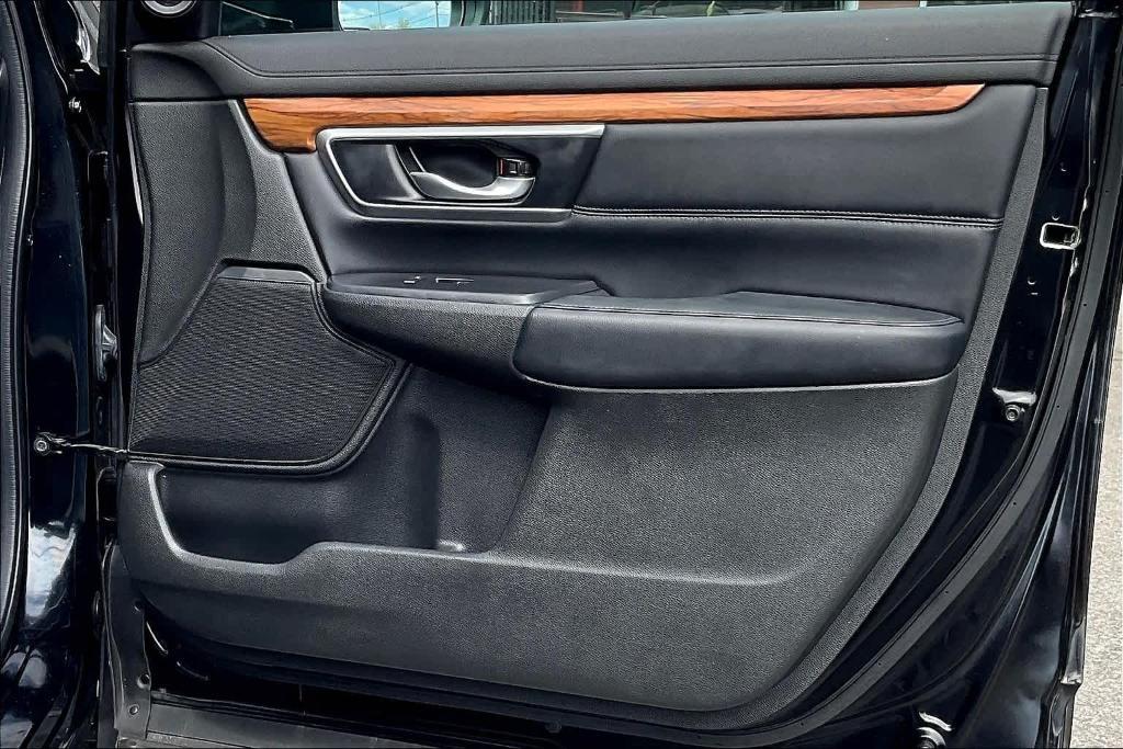 used 2021 Honda CR-V car, priced at $26,900