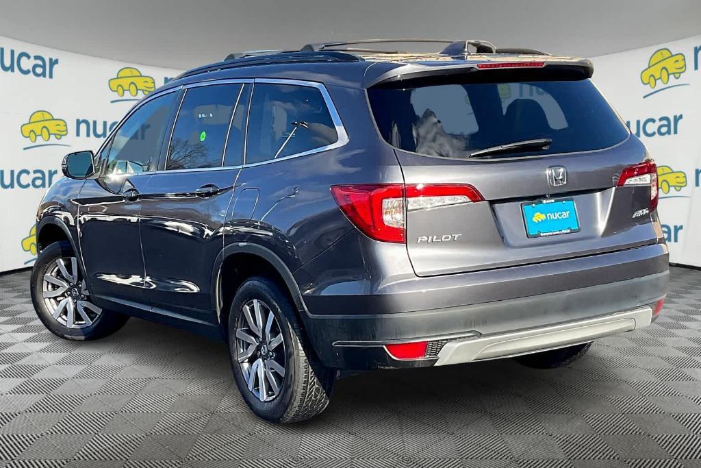 used 2021 Honda Pilot car, priced at $28,100