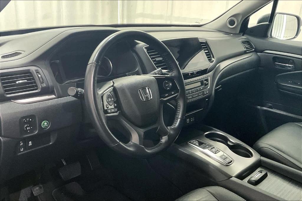 used 2021 Honda Pilot car, priced at $28,100