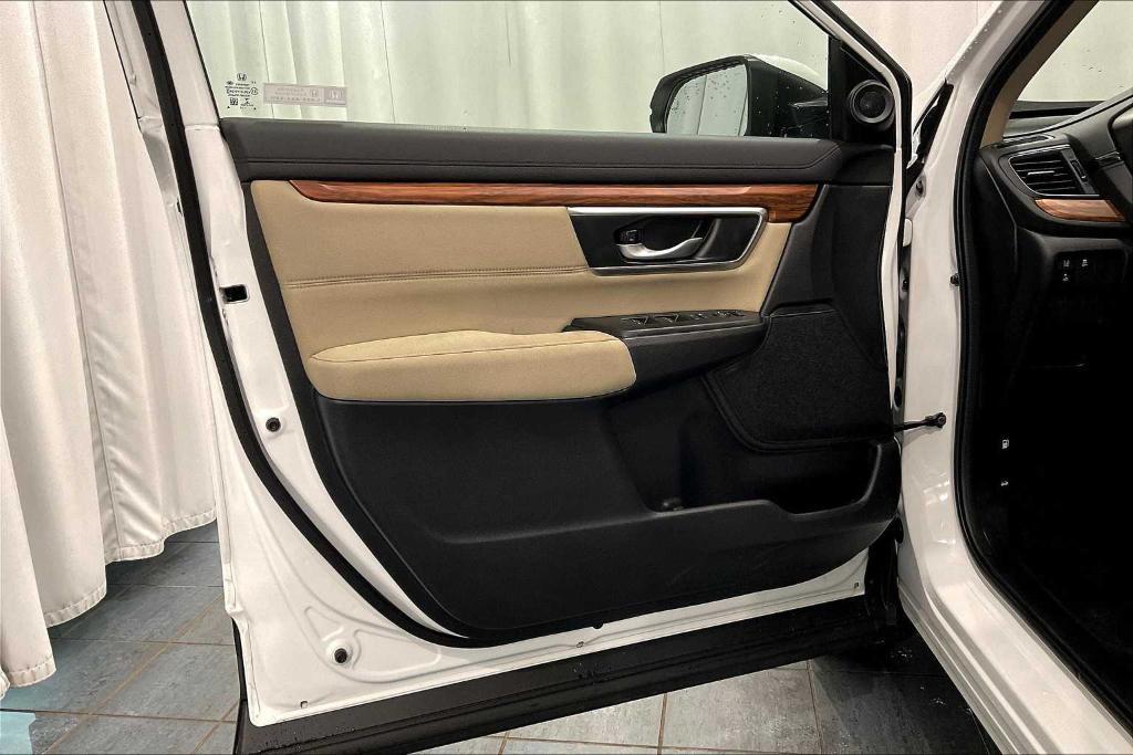 used 2022 Honda CR-V car, priced at $28,900