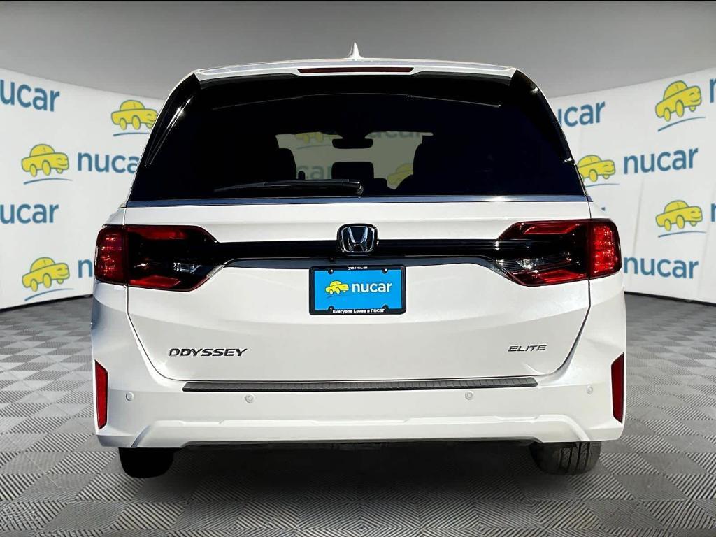 new 2026 Honda Odyssey car, priced at $53,645
