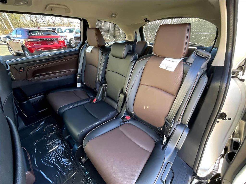 new 2026 Honda Odyssey car, priced at $53,645