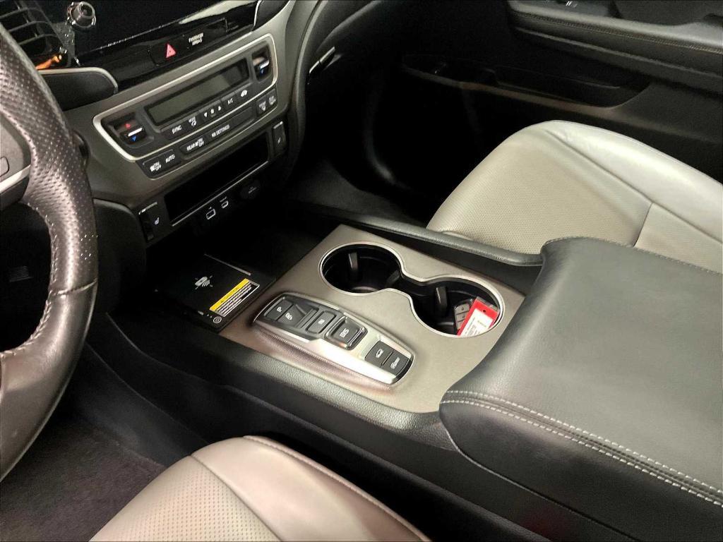 used 2025 Honda Passport car, priced at $38,850