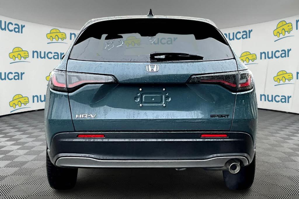 new 2025 Honda HR-V car, priced at $29,921