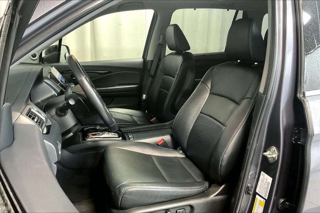 used 2020 Honda Pilot car, priced at $25,900