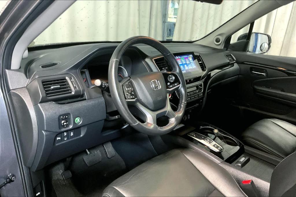 used 2020 Honda Pilot car, priced at $25,900