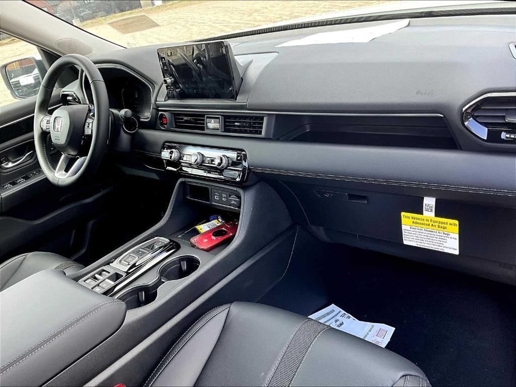 new 2025 Honda Pilot car, priced at $50,000