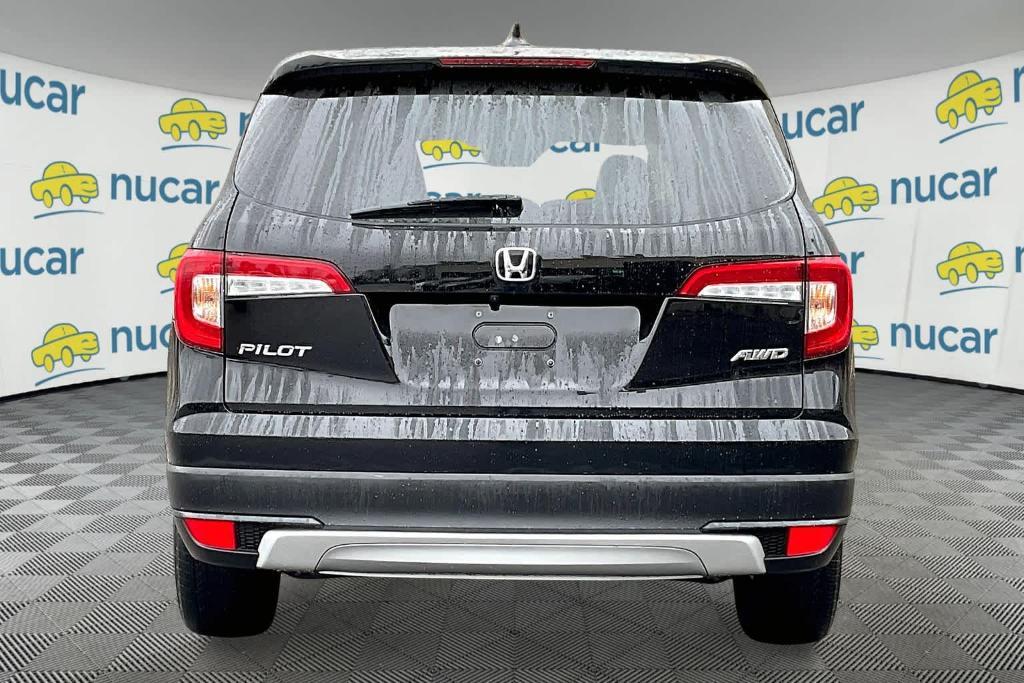 used 2021 Honda Pilot car, priced at $30,200