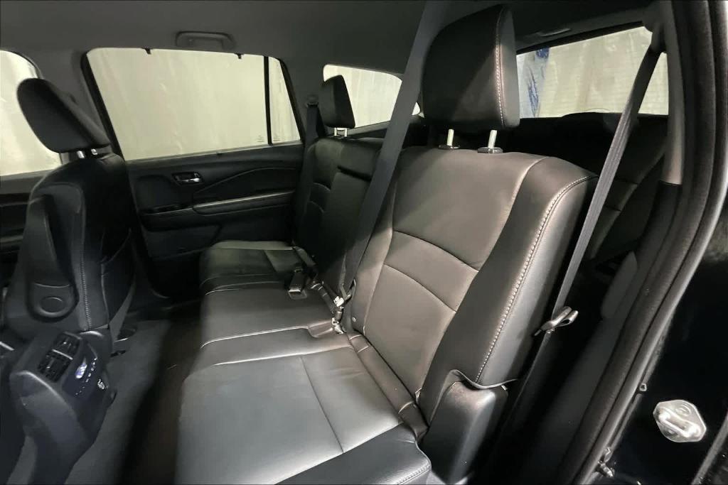 used 2021 Honda Pilot car, priced at $30,200