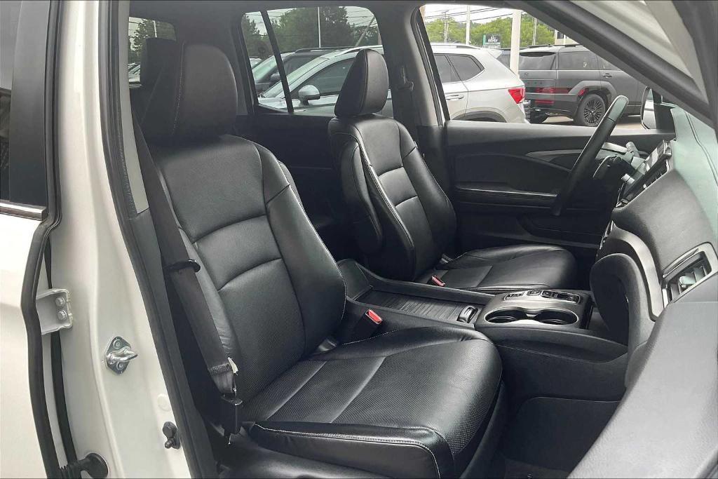 used 2023 Honda Ridgeline car, priced at $34,500