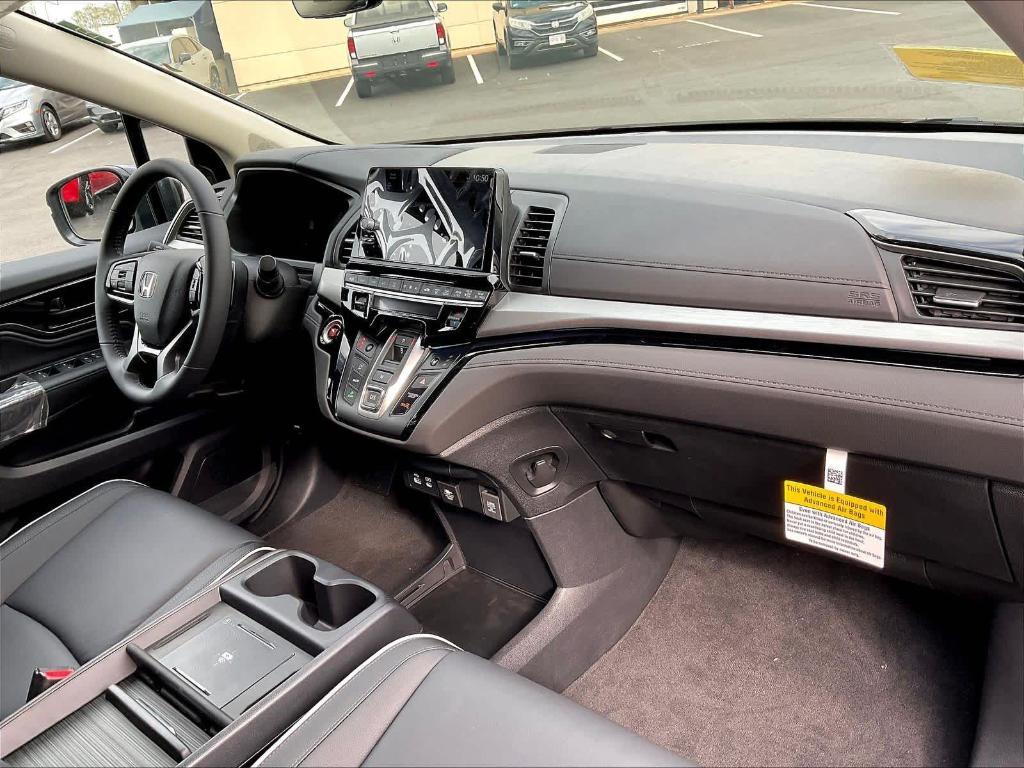 new 2026 Honda Odyssey car, priced at $48,990