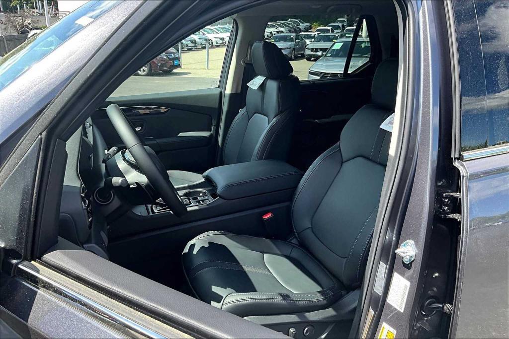 new 2025 Honda Pilot car, priced at $52,950