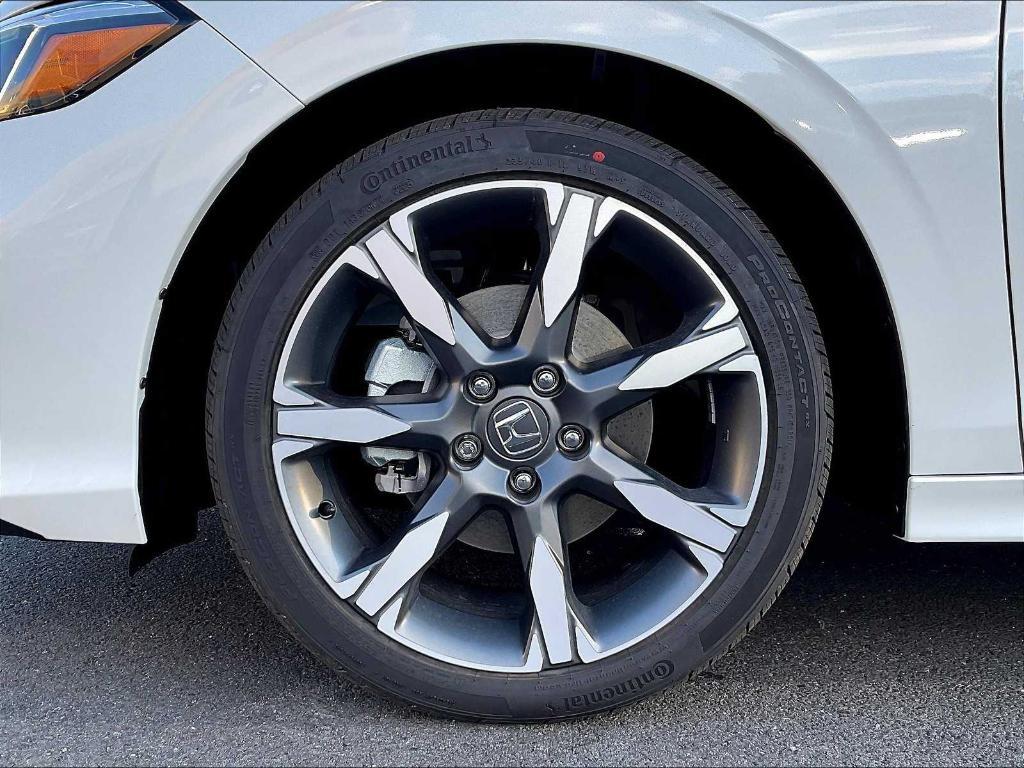 new 2026 Honda Civic Hybrid car, priced at $32,121