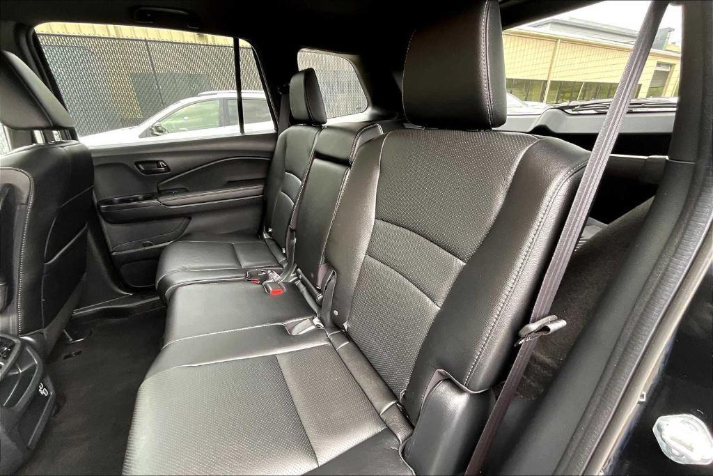 used 2022 Honda Passport car, priced at $33,500