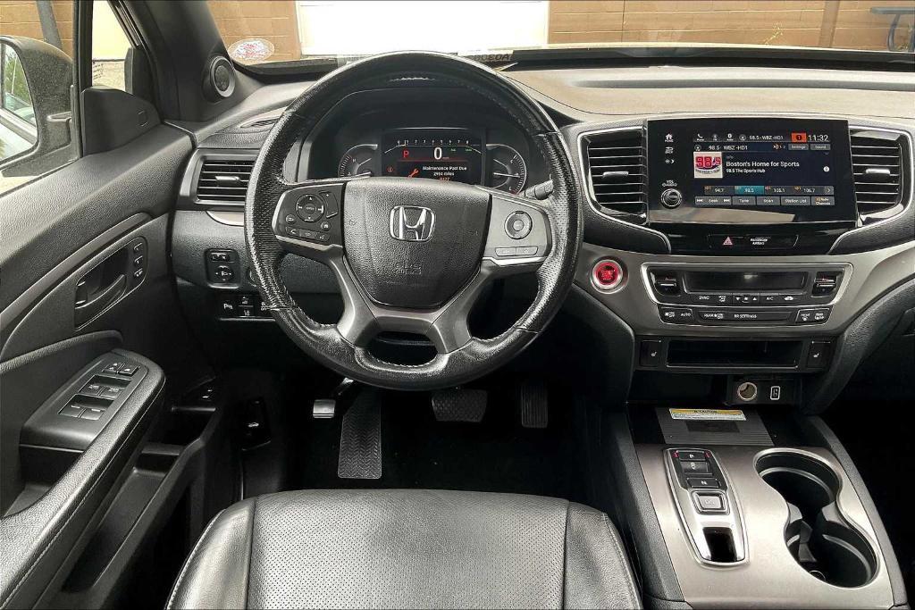 used 2022 Honda Passport car, priced at $33,500