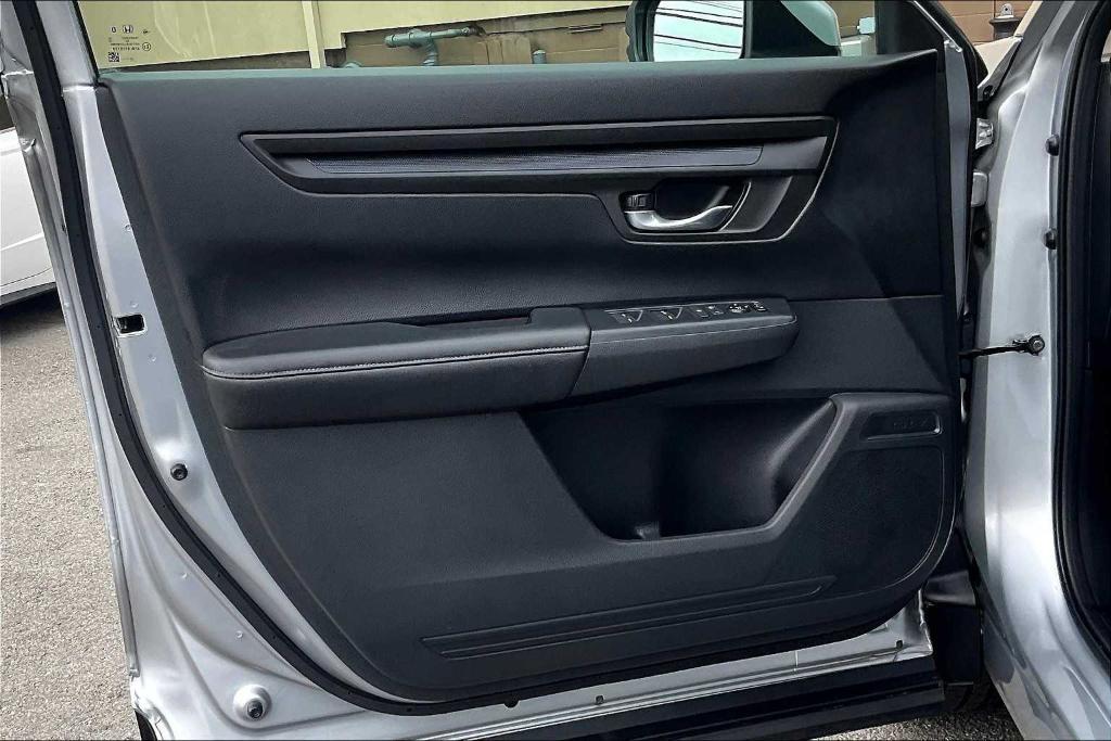 used 2024 Honda CR-V car, priced at $30,490
