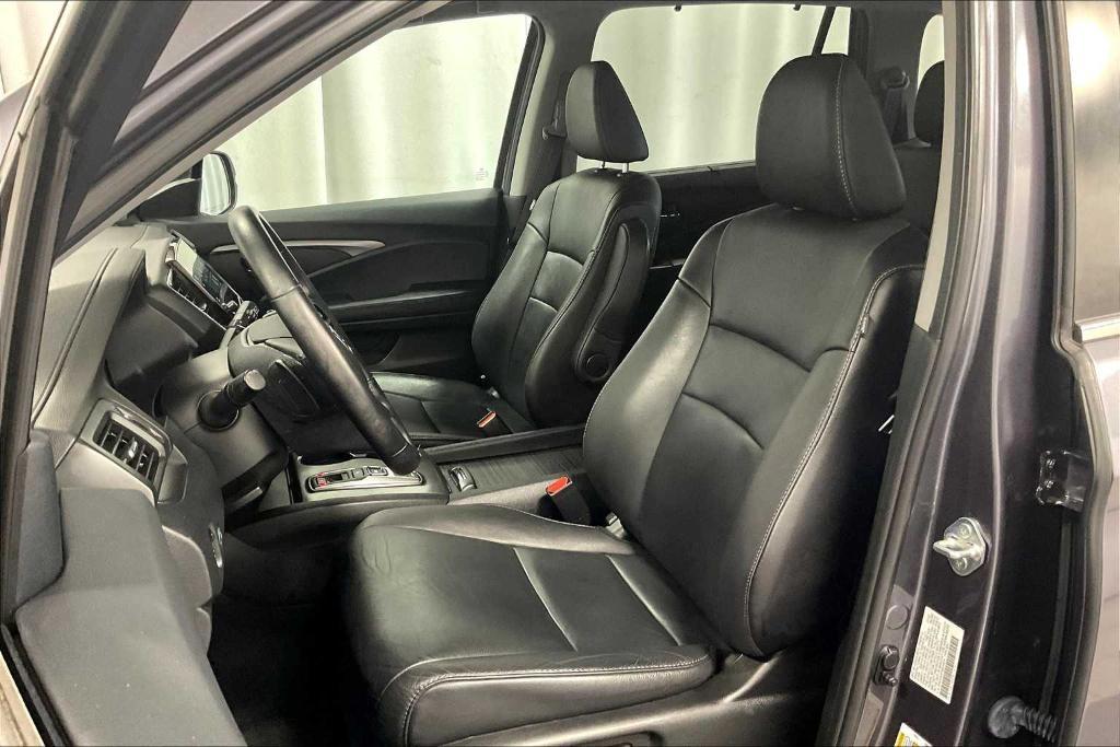 used 2022 Honda Pilot car, priced at $33,500