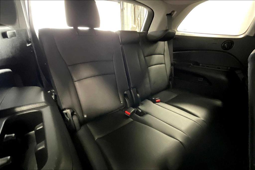 used 2022 Honda Pilot car, priced at $33,500