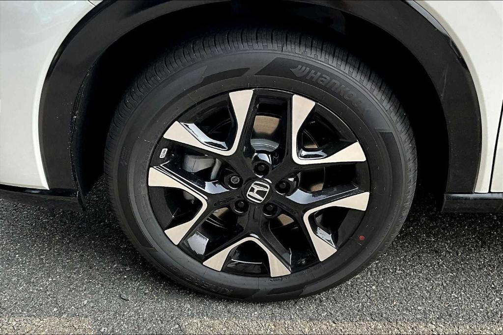 new 2026 Honda HR-V car, priced at $32,691
