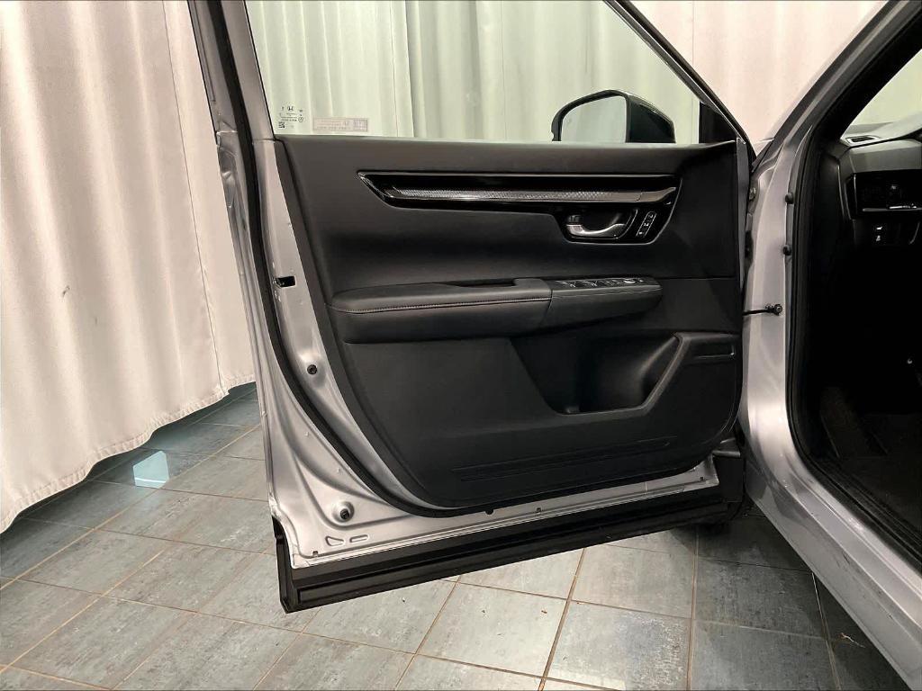 used 2023 Honda CR-V Hybrid car, priced at $34,950