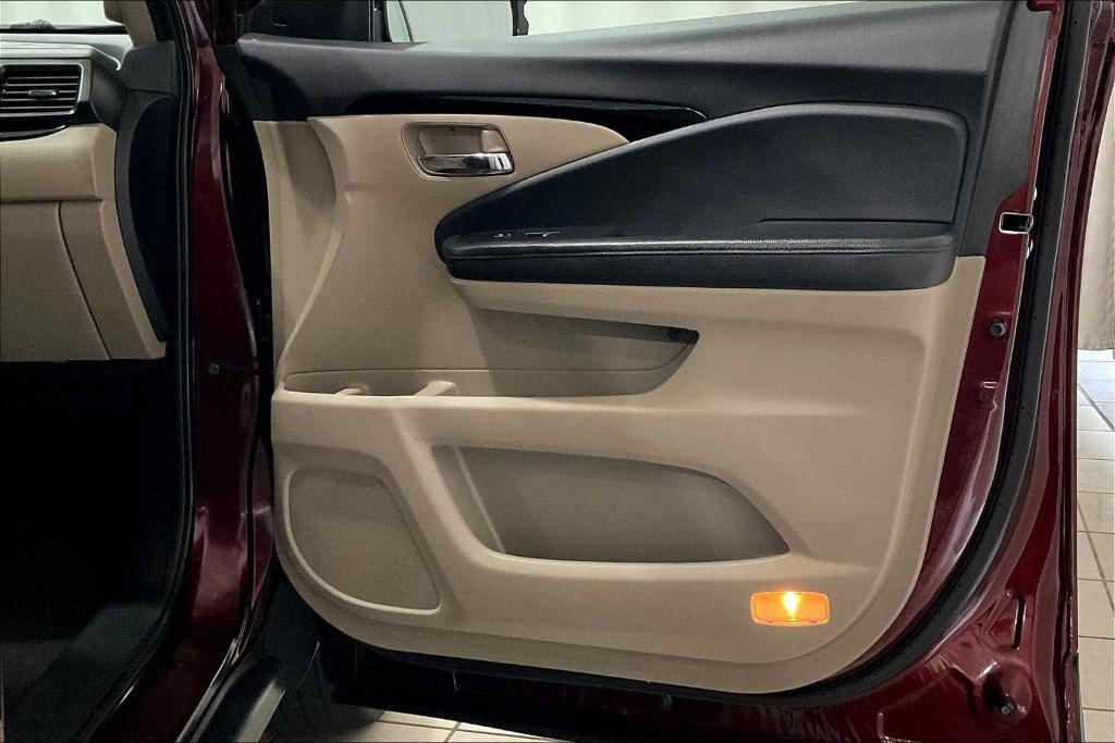 used 2020 Honda Pilot car, priced at $28,750