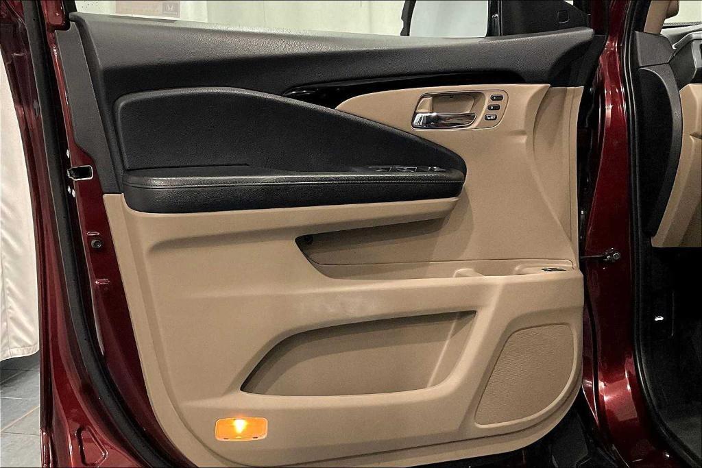 used 2020 Honda Pilot car, priced at $28,750